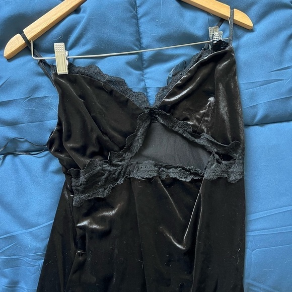 Garage Black Velvet Lace Dress | Medium - Picture 2 of 7